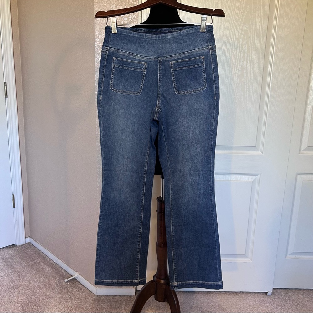 NWOT Belle‎ by Kim Gravel Pull On Patch Pocket Bootcut Blue Jeans Size 4P